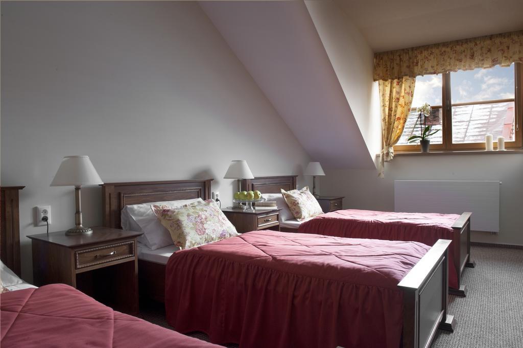 Hotel Pod Zamkem Velké Meziříčí Ruang foto