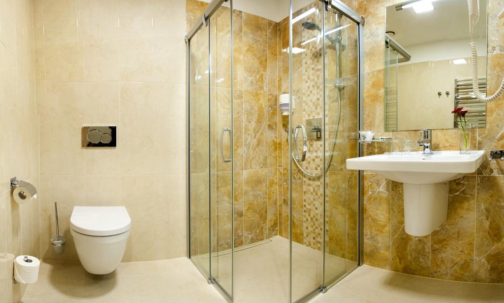 Hotel Pod Zamkem Velké Meziříčí Ruang foto