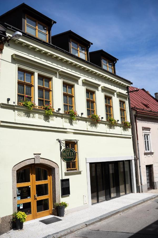 Hotel Pod Zamkem Velké Meziříčí Bagian luar foto